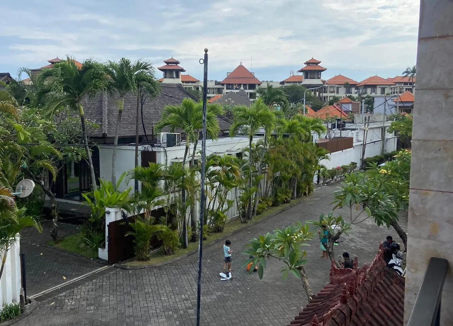 Kgh Hotel Seminyak By Micky Studio