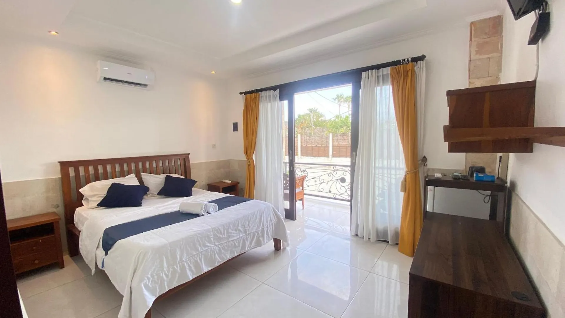 Kgh Hotel Seminyak By Micky Studio